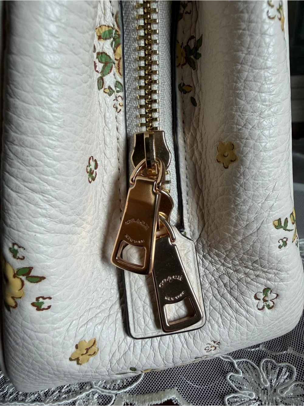 NWT Coach Cream Yellow Leather Floral Savannah Carryall Satchel Purse Handbag